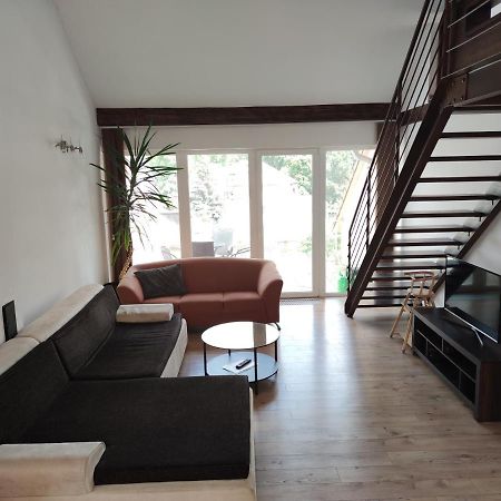 Attic Parkview Apartment П'єштяни Екстер'єр фото
