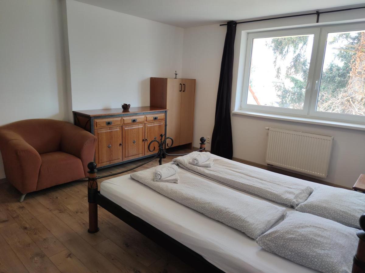 Attic Parkview Apartment П'єштяни Екстер'єр фото