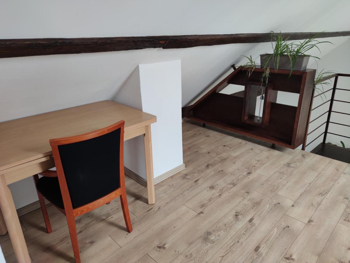 Attic Parkview Apartment П'єштяни Екстер'єр фото